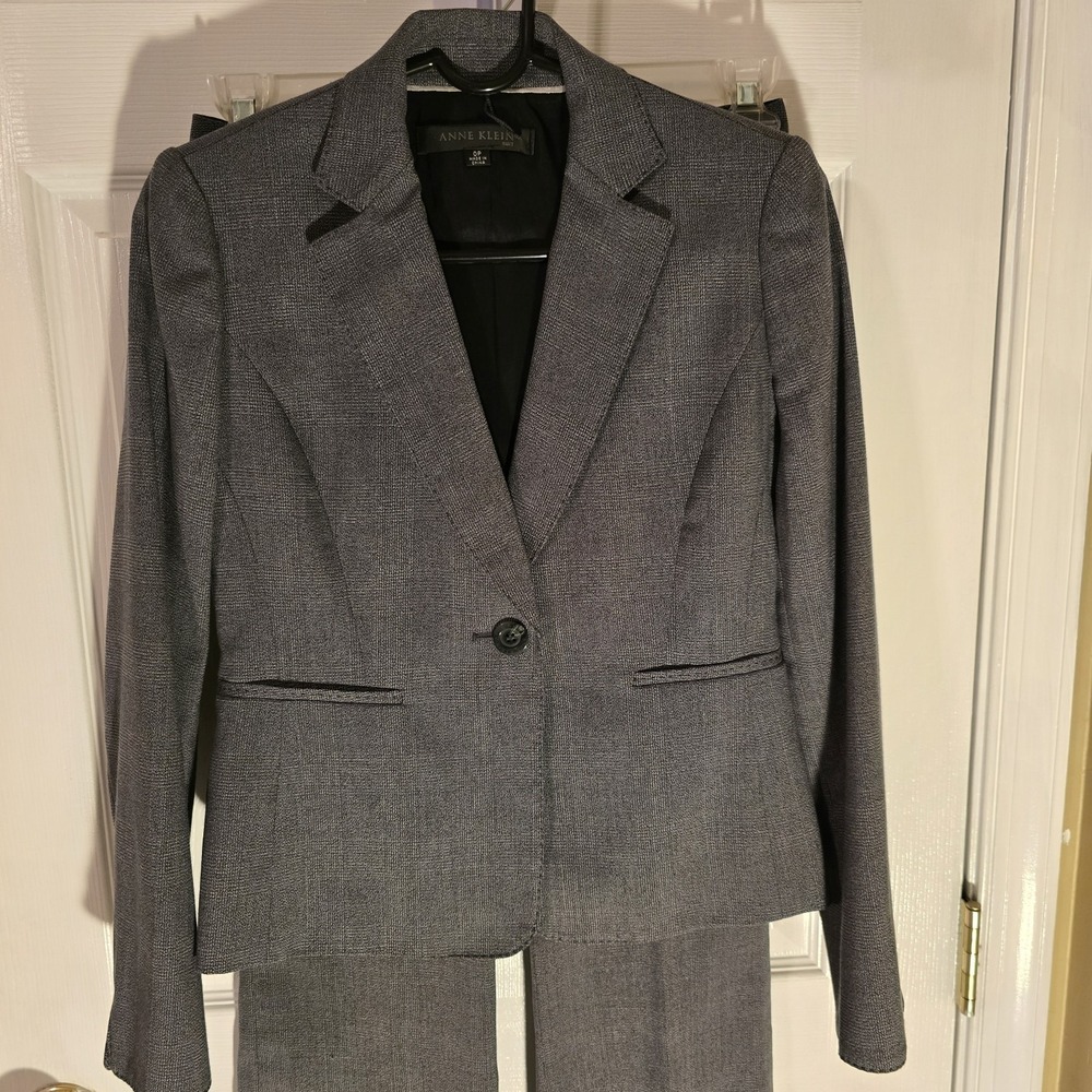 Anne Klein Suit Womens 0P Gray 2 Piece Blazer and Pants Set Petite Workwear - Picture 2 of 8
